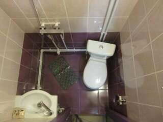 Гостиница Арт Галактика Москва Стандартный номер с двуспальной кроватью и душем-7