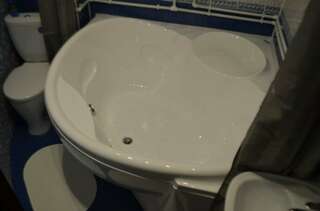 Гостиница Арт Галактика Москва Стандартный двухместный номер с 1 кроватью и ванной-6