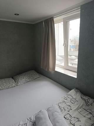 Гостиница Арт Галактика Москва Двухместный номер - капсула с душем и туалетом-2